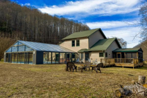 Meadow Creek Manor